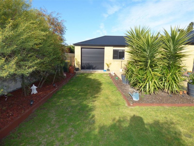 Photo - 7 Burnlea Drive, Horsham VIC 3400 - Image 15