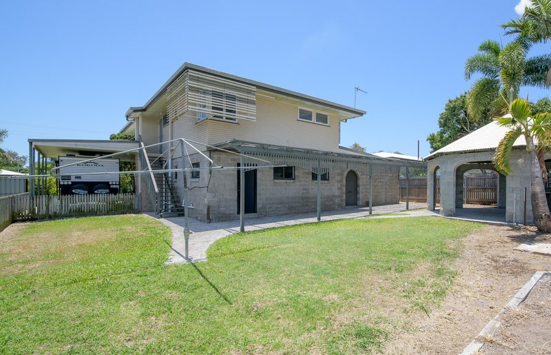 Photo - 7 Busteed Street, West Gladstone QLD 4680 - Image 2