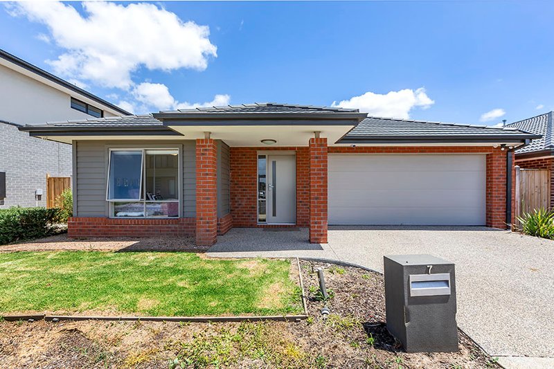 7 Butchart Close, Point Cook VIC 3030