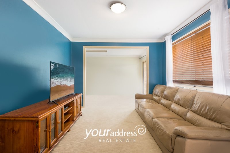 Photo - 7 Butia Close, Regents Park QLD 4118 - Image 2