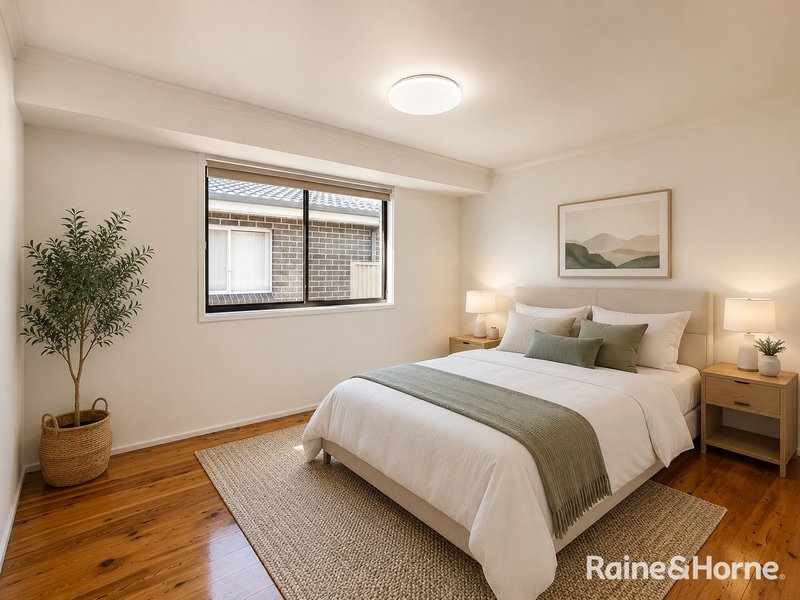 Photo - 7 Buttercup Street, Macquarie Fields NSW 2564 - Image 6