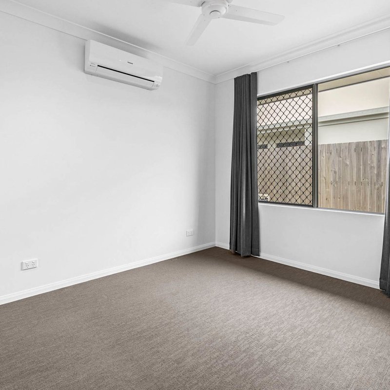 Photo - 7 Byerstown Link, Trinity Park QLD 4879 - Image 8