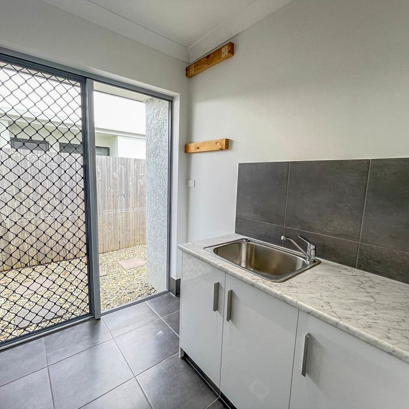 Photo - 7 Byerstown Link, Trinity Park QLD 4879 - Image 12