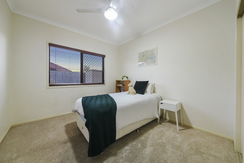 Photo - 7 Cadell Crescent, Rothwell QLD 4022 - Image 17