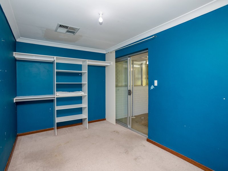 Photo - 7 Caldecott Street, Thornlie WA 6108 - Image 15