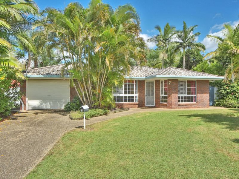 Photo - 7 Calluna Court, Regents Park QLD 4118 - Image 1