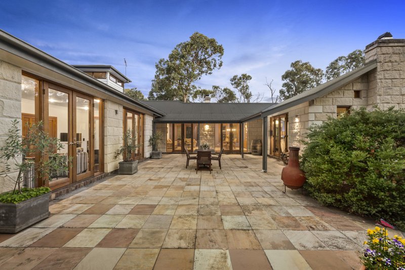 Photo - 7 Caloola Drive, North Warrandyte VIC 3113 - Image 6