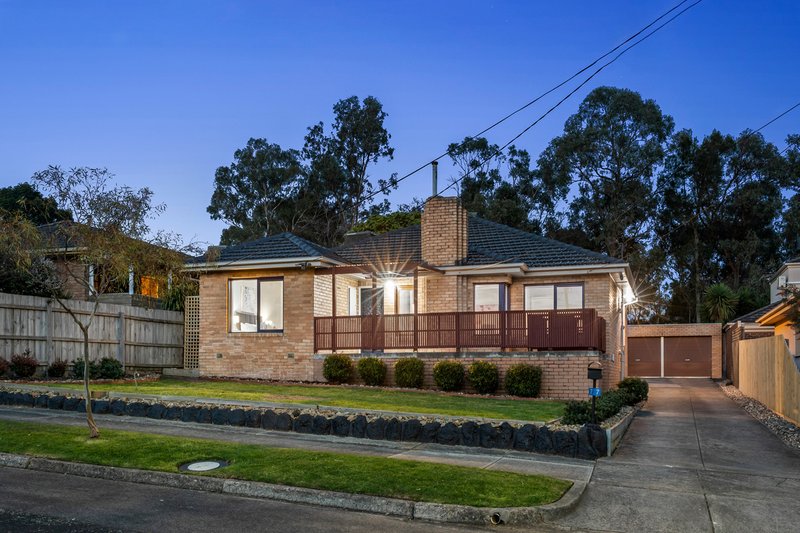 7 Calrossie Road, Blackburn South VIC 3130