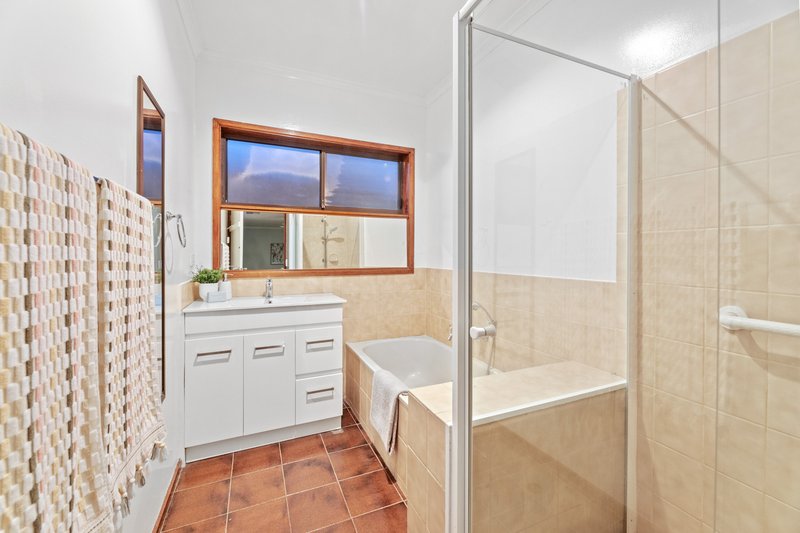 Photo - 7 Calrossie Road, Blackburn South VIC 3130 - Image 12