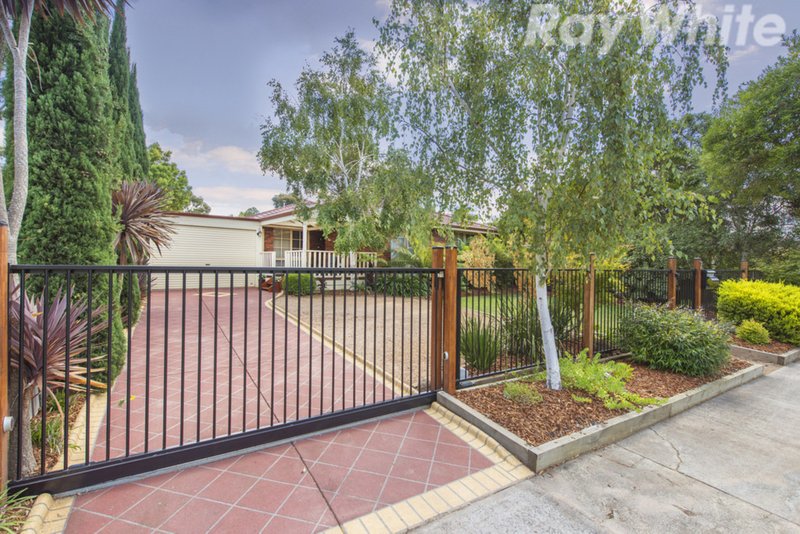 7 Cambden Park Parade, Ferntree Gully VIC 3156