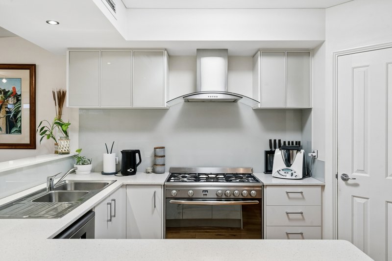 Photo - 7 Cambria Link, North Coogee WA 6163 - Image 11