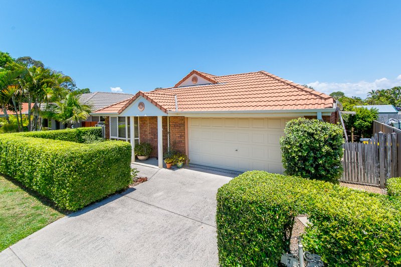 7 Cambridge Crescent, Fitzgibbon QLD 4018