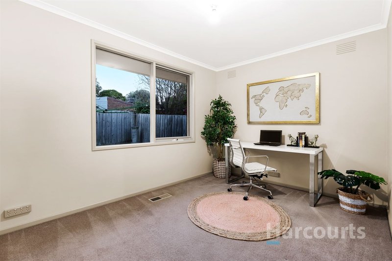 Photo - 7 Cameron Court, Wantirna VIC 3152 - Image 11