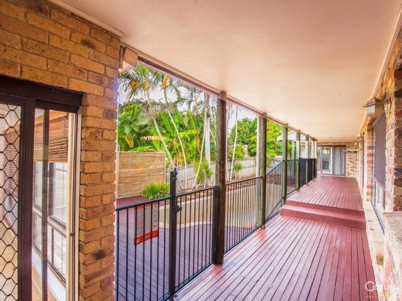 Photo - 7 Camfield Street, Alexandra Headland QLD 4572 - Image 2