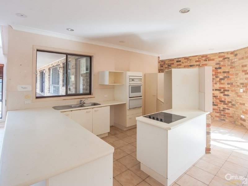 Photo - 7 Camfield Street, Alexandra Headland QLD 4572 - Image 5