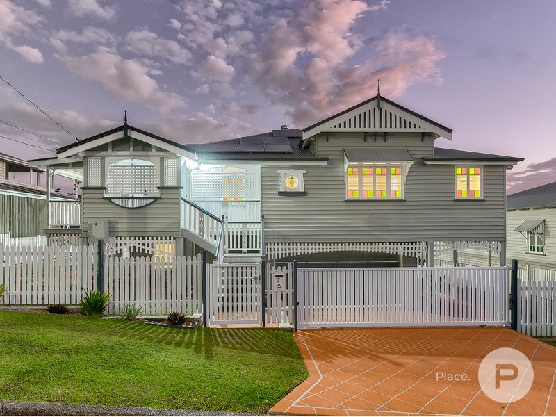 7 Camona Street, Kelvin Grove QLD 4059