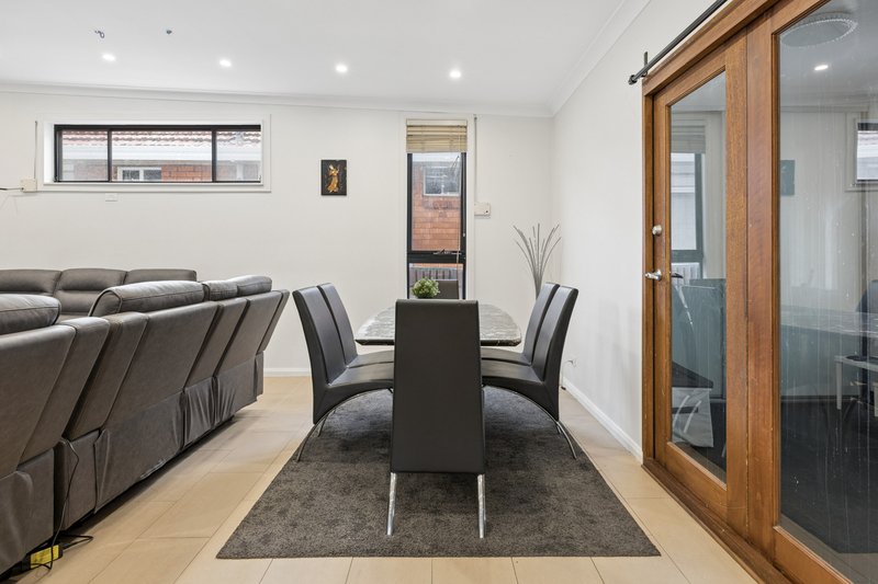 Photo - 7 Campbell Hill Road, Guildford NSW 2161 - Image 9