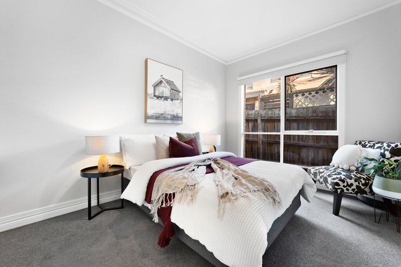 Photo - 7 Camphor Close, Lysterfield VIC 3156 - Image 14