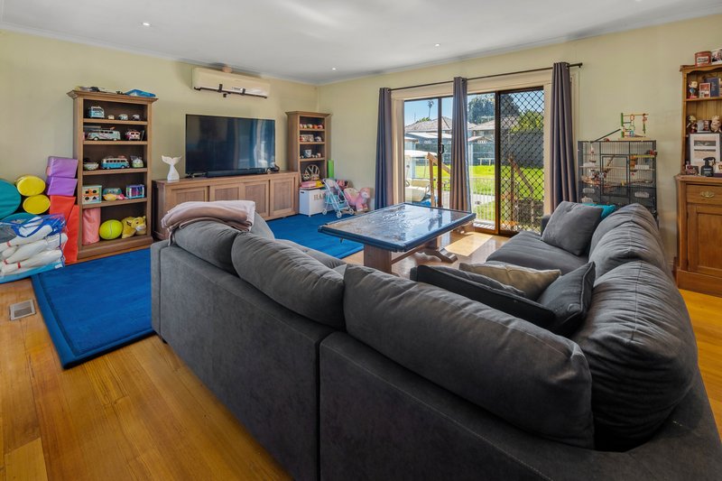 Photo - 7 Canberra Grove, Lalor VIC 3075 - Image 4