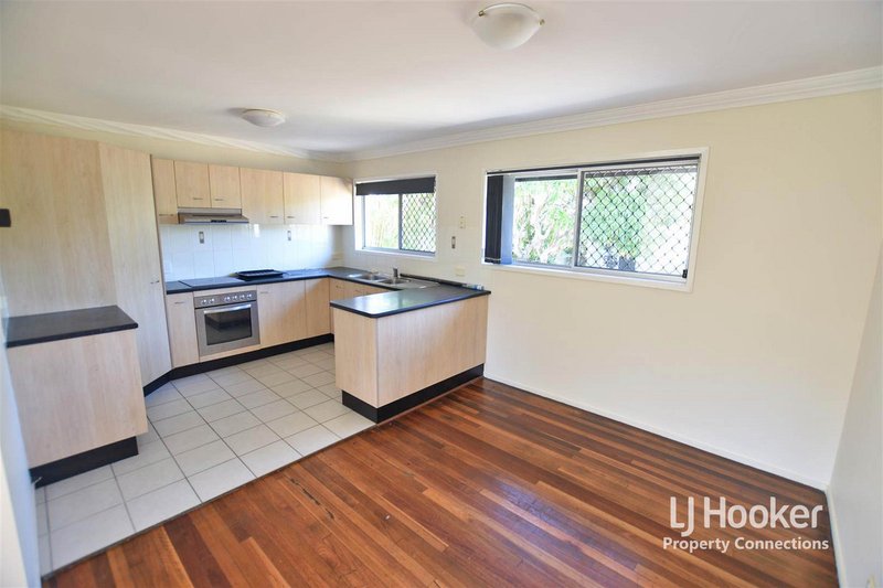 Photo - 7 Canna Street, Deception Bay QLD 4508 - Image 5