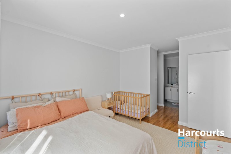 Photo - 7 Cantilever Road, Brabham WA 6055 - Image 13