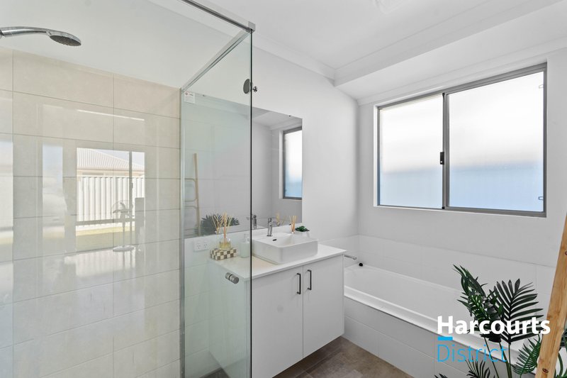 Photo - 7 Cantilever Road, Brabham WA 6055 - Image 19