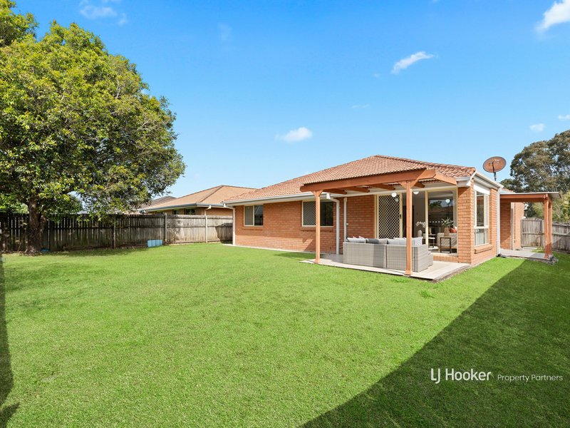 Photo - 7 Carabbean Close, Wynnum West QLD 4178 - Image 18