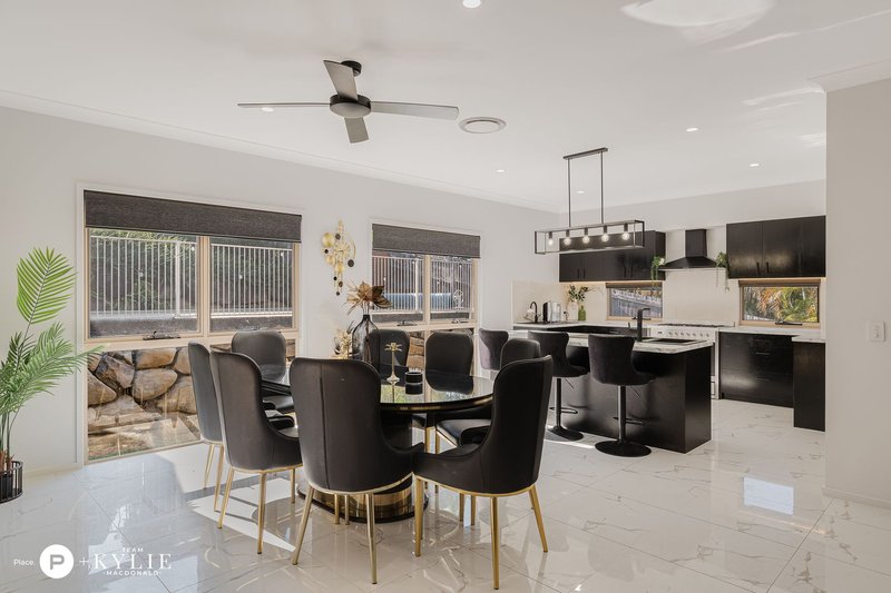 Photo - 7 Cardrona Crescent, Ormeau Hills QLD 4208 - Image 3