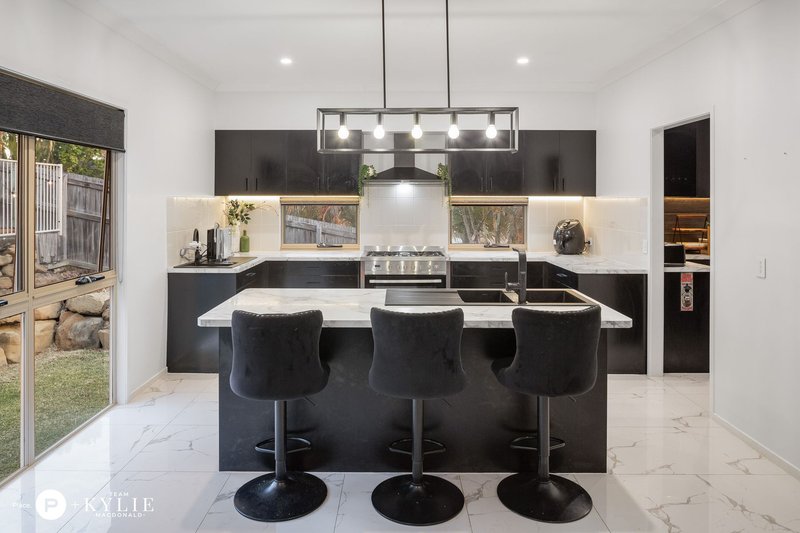 Photo - 7 Cardrona Crescent, Ormeau Hills QLD 4208 - Image 4