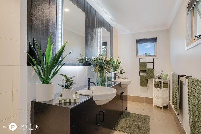 Photo - 7 Cardrona Crescent, Ormeau Hills QLD 4208 - Image 10