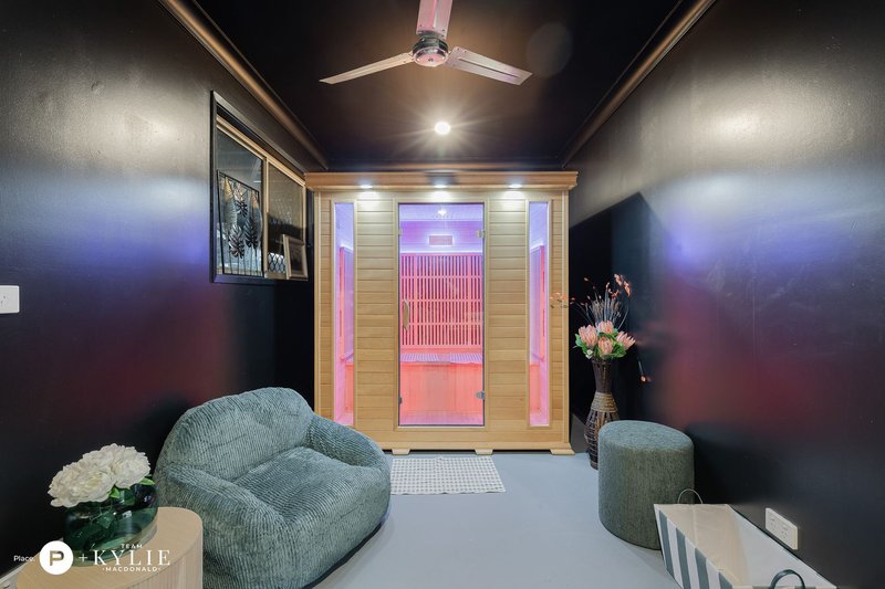Photo - 7 Cardrona Crescent, Ormeau Hills QLD 4208 - Image 21