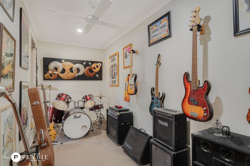 Photo - 7 Cardrona Crescent, Ormeau Hills QLD 4208 - Image 26