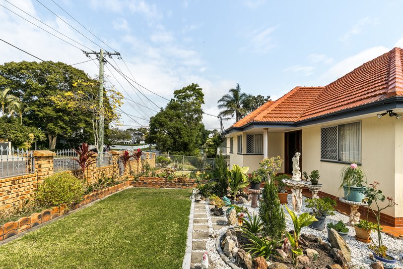 Photo - 7 Carew Street, Nundah QLD 4012 - Image 2