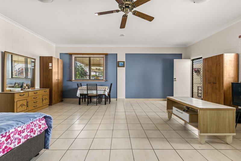 Photo - 7 Carew Street, Nundah QLD 4012 - Image 13