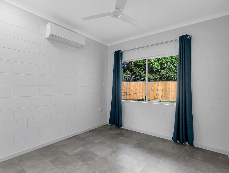 Photo - 7 Carina Close, White Rock QLD 4868 - Image 12