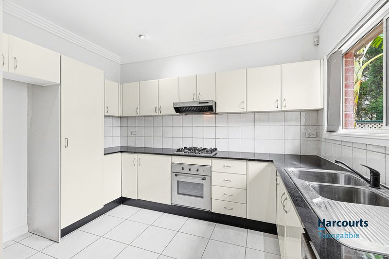 Photo - 7 Carinya Road, Girraween NSW 2145 - Image 3