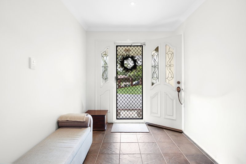 Photo - 7 Cassandra Close, Caboolture QLD 4510 - Image 2