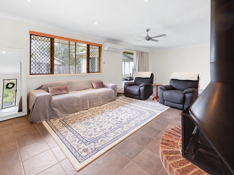 Photo - 7 Cassandra Close, Caboolture QLD 4510 - Image 6