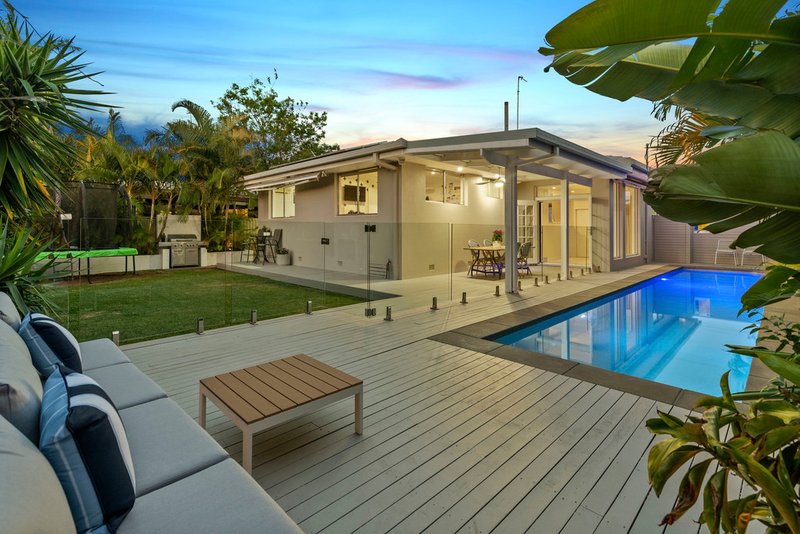 Photo - 7 Celebes Avenue, Palm Beach QLD 4221 - Image 3