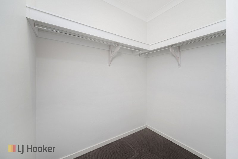 Photo - 7 Celeste Street, Mickleham VIC 3064 - Image 14