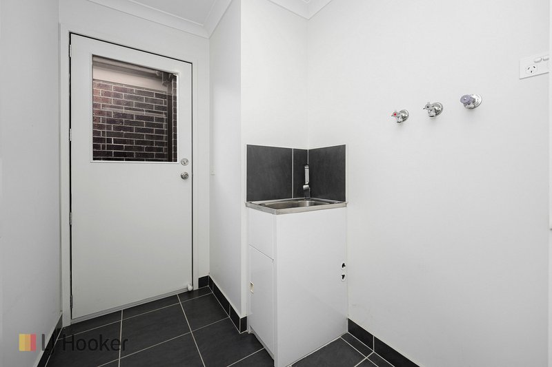 Photo - 7 Celeste Street, Mickleham VIC 3064 - Image 18