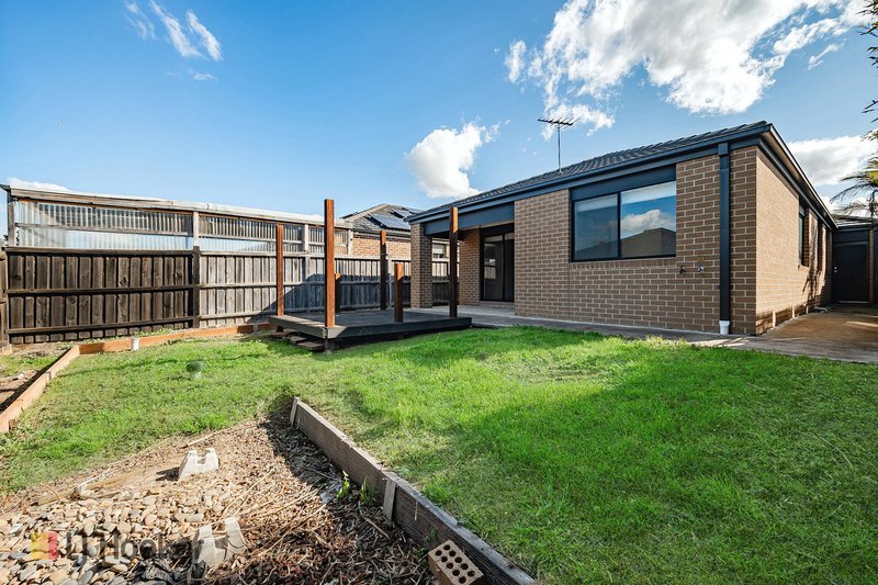 Photo - 7 Celeste Street, Mickleham VIC 3064 - Image 23