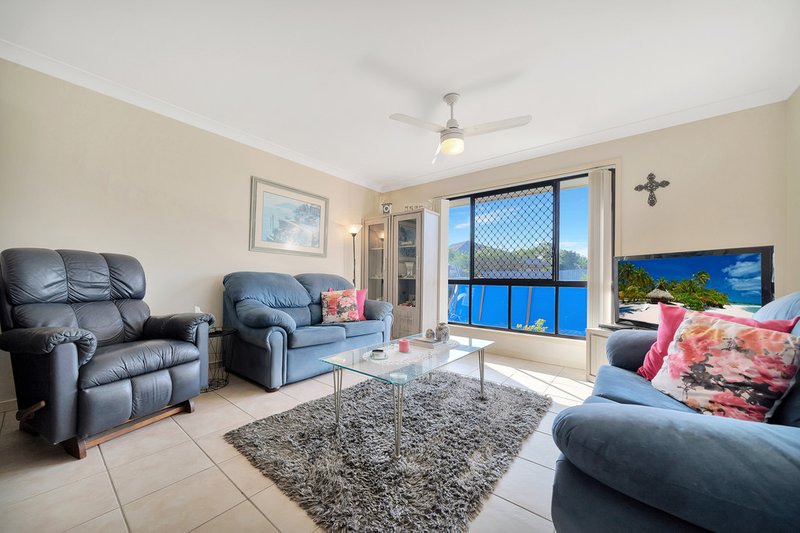 Photo - 7 Celtic Street, Crestmead QLD 4132 - Image 4