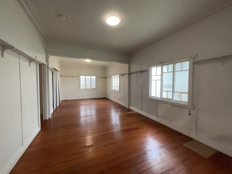 Photo - 7 Charles Street, Beenleigh QLD 4207 - Image 3