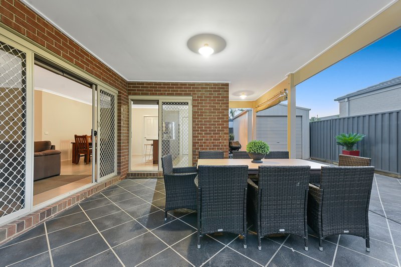 Photo - 7 Charlock Drive, Cranbourne North VIC 3977 - Image 18