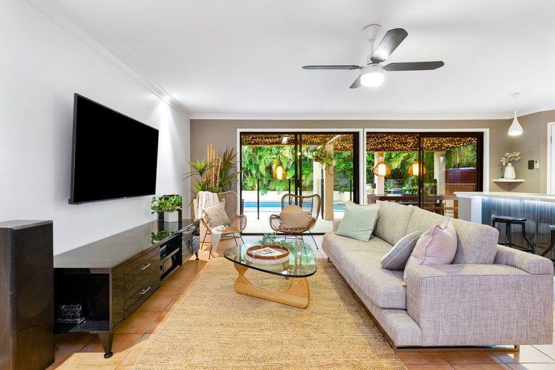 Photo - 7 Charolais Crescent, Upper Kedron QLD 4055 - Image 8