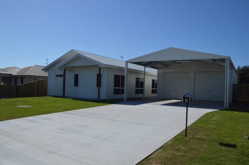 7 Cheellii Court, Burrum Heads QLD 4659