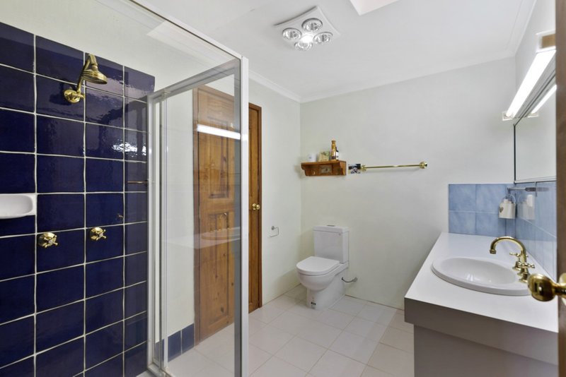 Photo - 7 Chinnock Court, Alexandra Hills QLD 4161 - Image 6