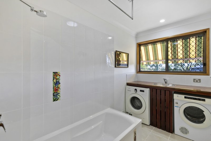 Photo - 7 Chinnock Court, Alexandra Hills QLD 4161 - Image 7