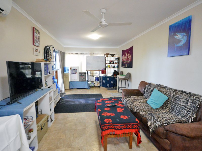 Photo - 7 Christie Ave , Nanum QLD 4874 - Image 17